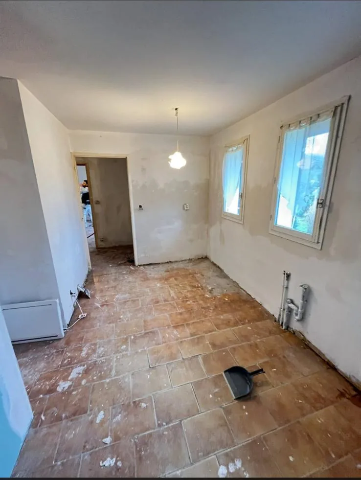 Habitación antes de una reforma interior en Zaragoza